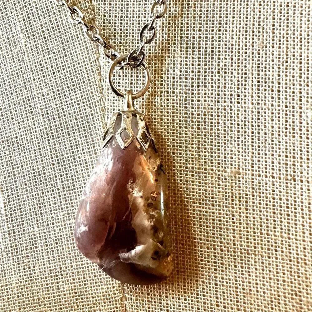 Silver tone amethyst pendant necklace